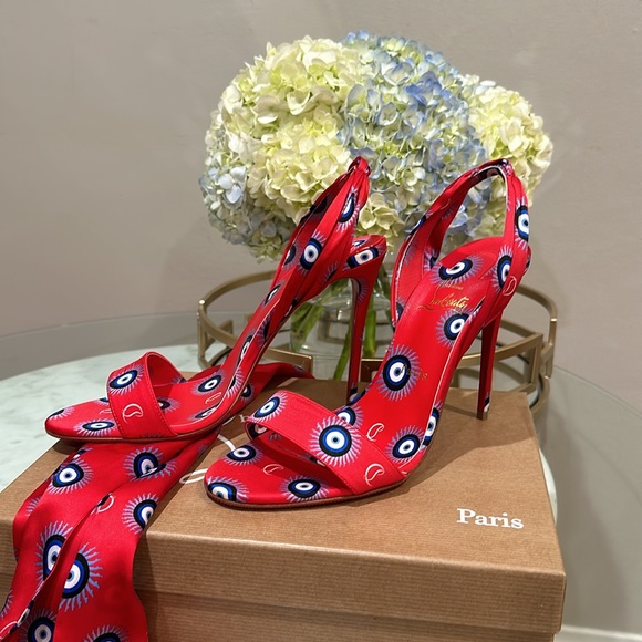 ❌SOLD❌ Christian Louboutin Greekaba du Desert Ankle Wrap Sandal - Picture 4 of 9